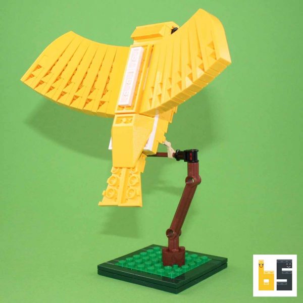 Verschiedene Ansichten des Modells Kanarienvogel, eine LEGO®-Kreation des Designers Thomas Poulsom